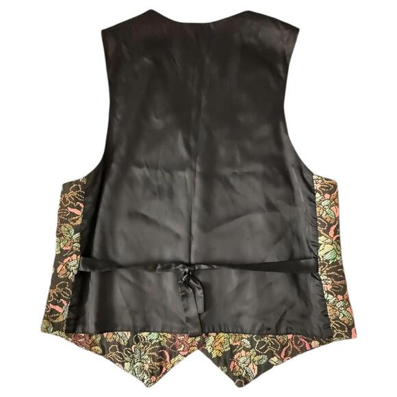 Elegant Floral Patterned Vest 1X - Picture 2 of 6